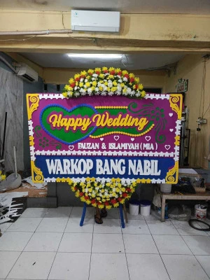 Papan Bunga di Kradinan Pagerwojo